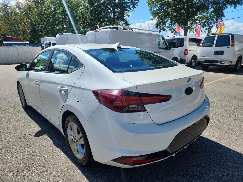 2019 Hyundai Elantra Image 5