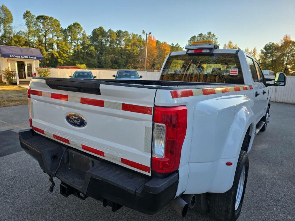 2017 Ford F-350 Image 5