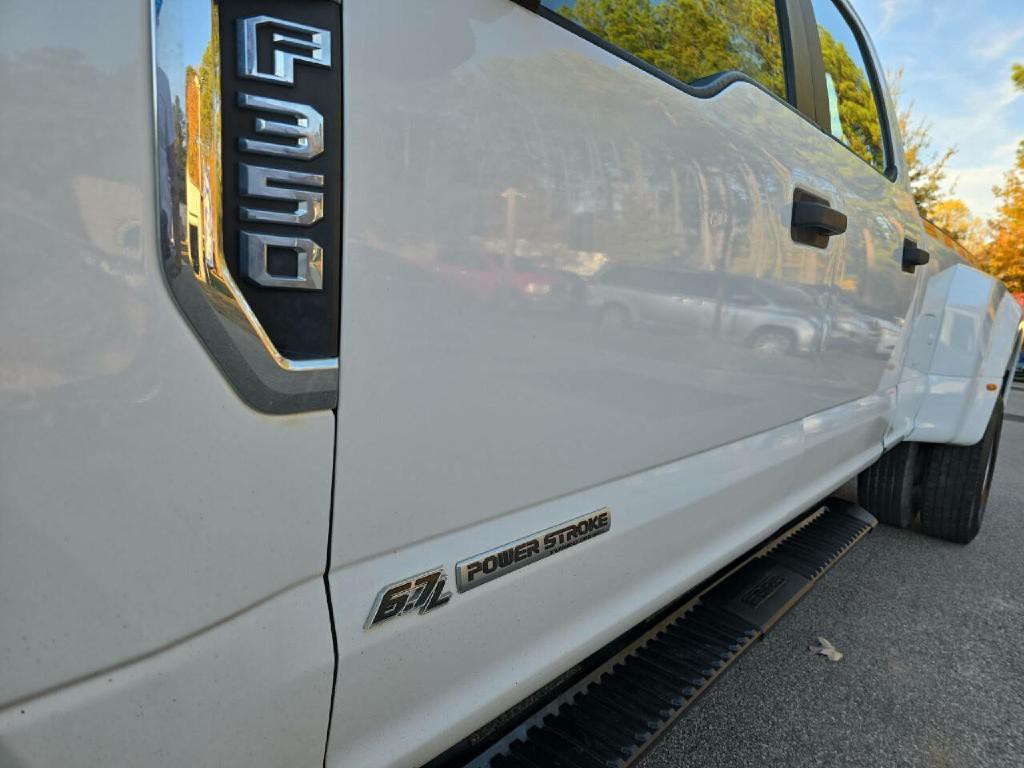 2017 Ford F-350 Image 10