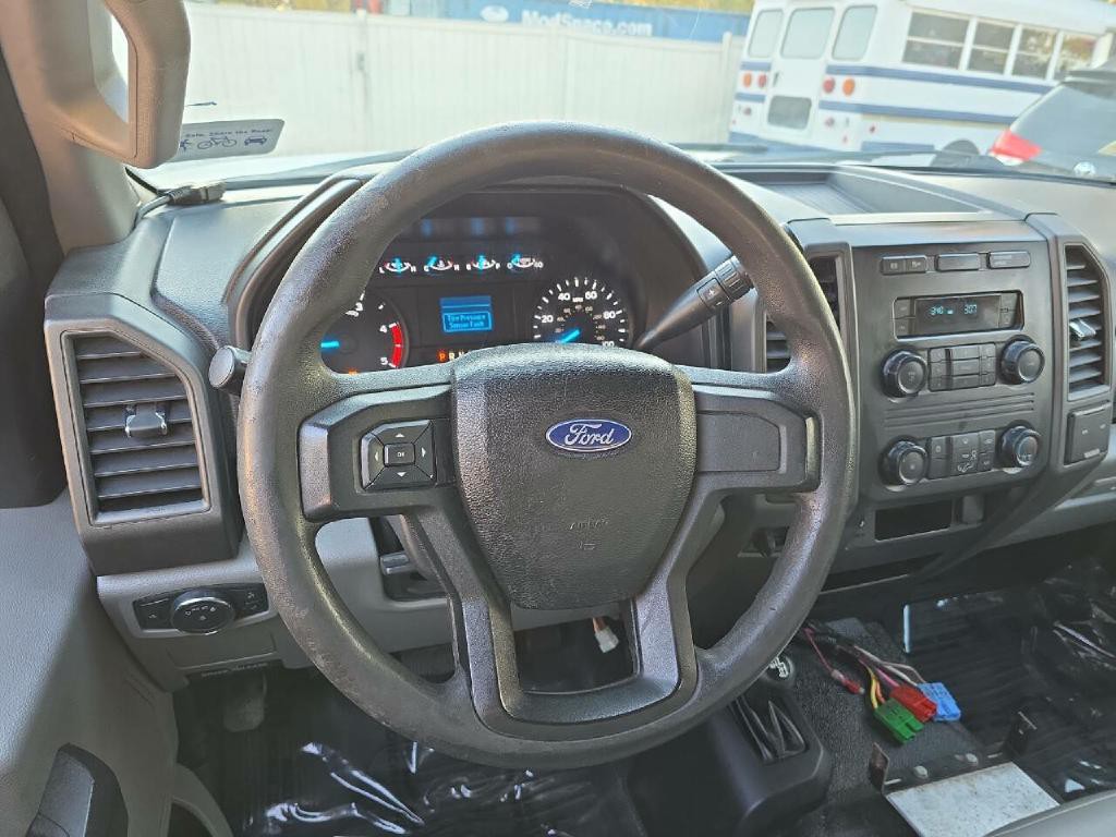2017 Ford F-350 Image 18