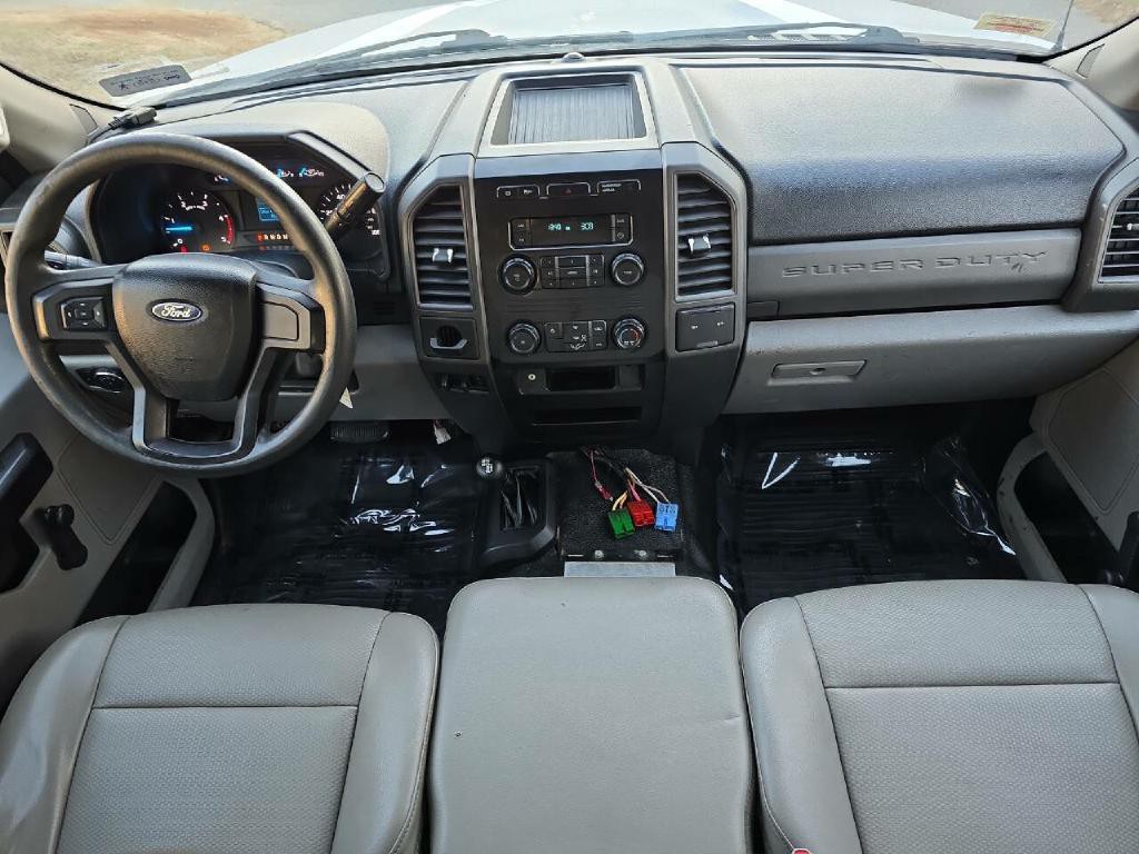 2017 Ford F-350 Image 24