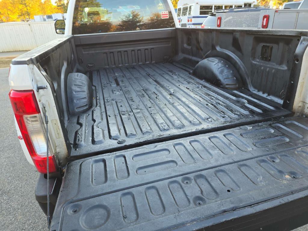 2017 Ford F-350 Image 29