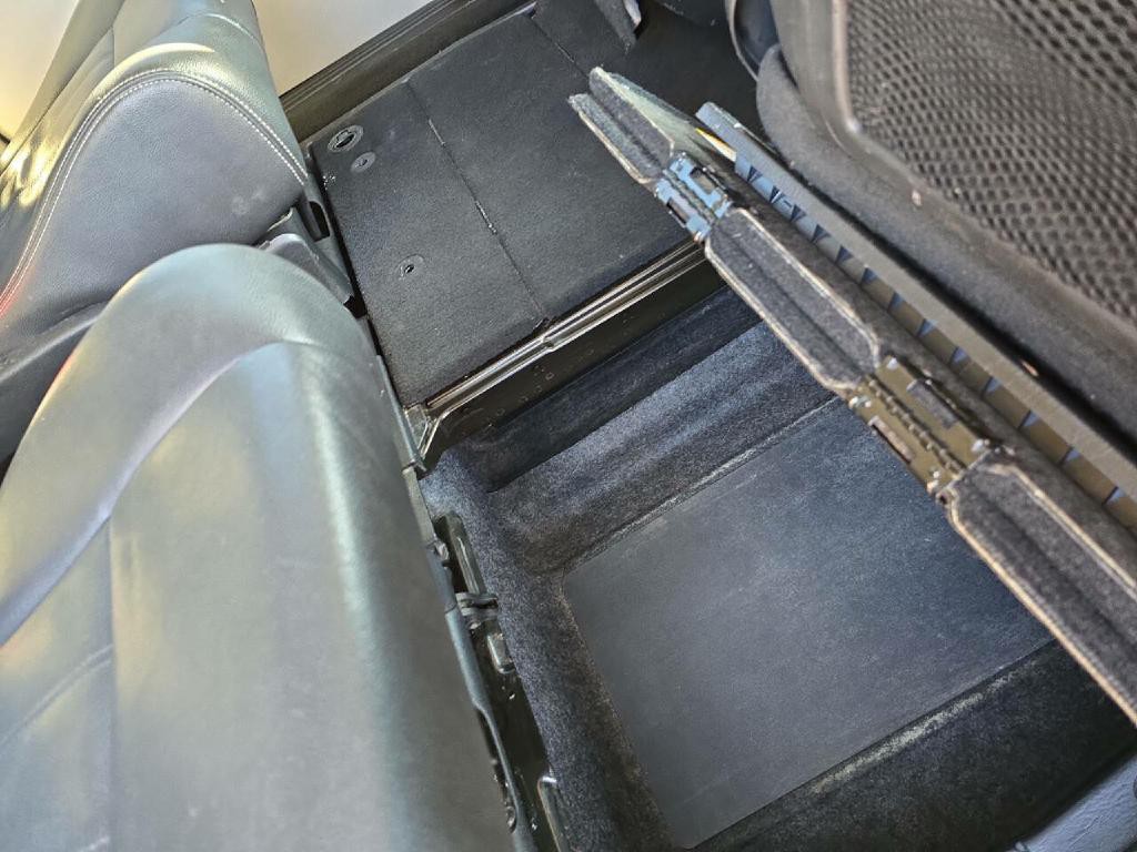 2015 Chrysler Town & Country Image 19