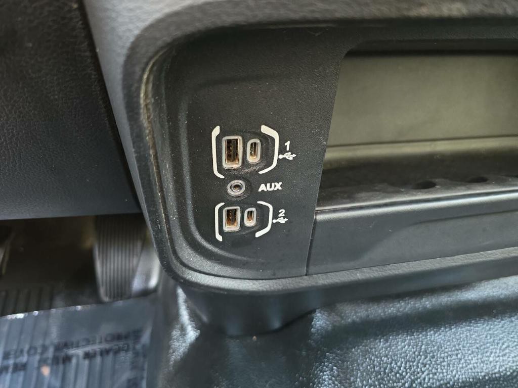 2022 RAM 2500 Image 17