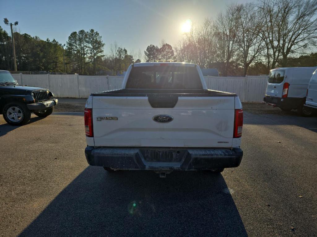 2015 Ford F-150 Image 4