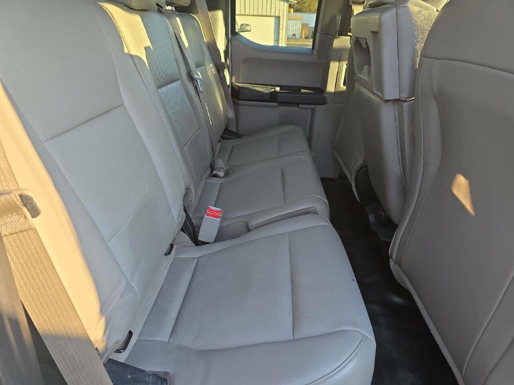 2015 Ford F-150 Image 17
