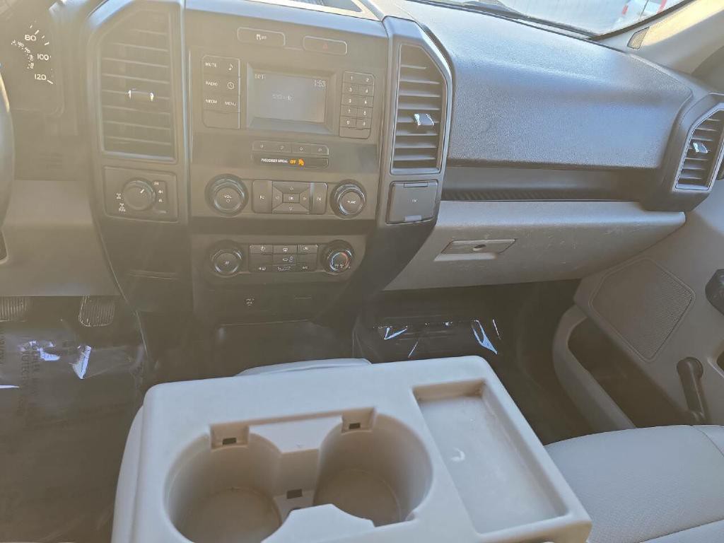 2015 Ford F-150 Image 20