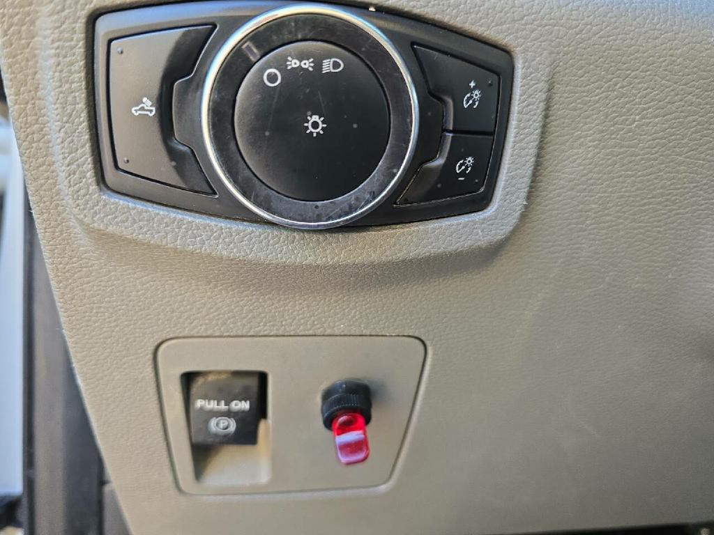 2015 Ford F-150 Image 22