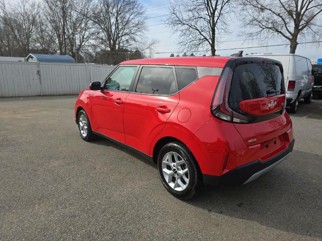2024 Kia Soul Image 3