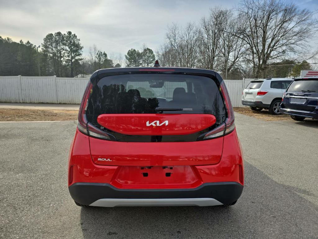 2024 Kia Soul Image 4