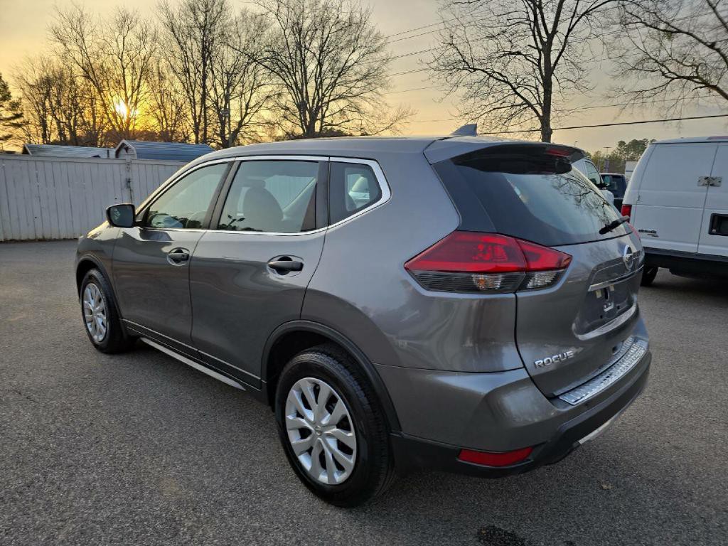 2018 Nissan Rogue Image 4
