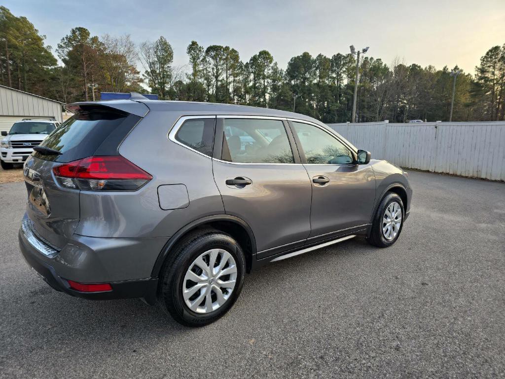 2018 Nissan Rogue Image 6
