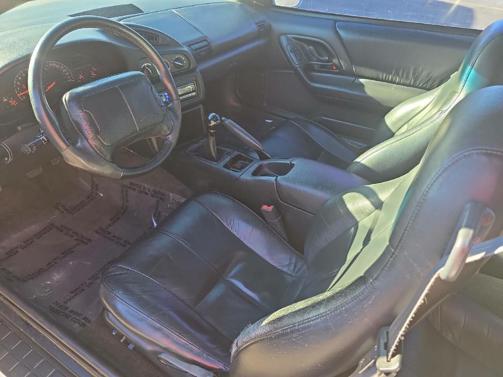 1995 Chevrolet Camaro Image 18