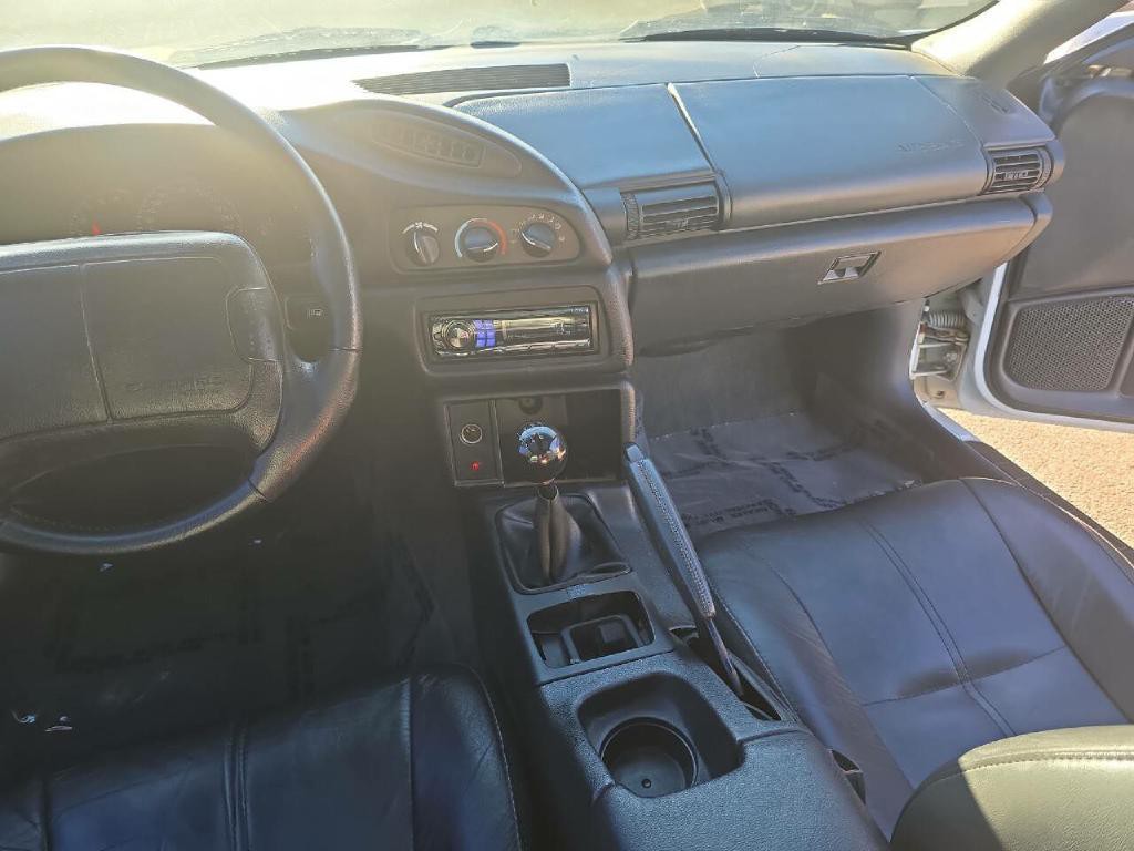 1995 Chevrolet Camaro Image 21