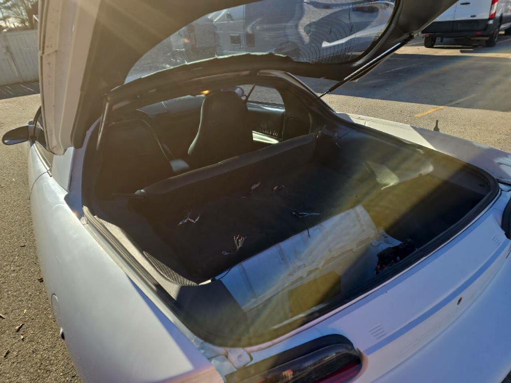 1995 Chevrolet Camaro Image 28