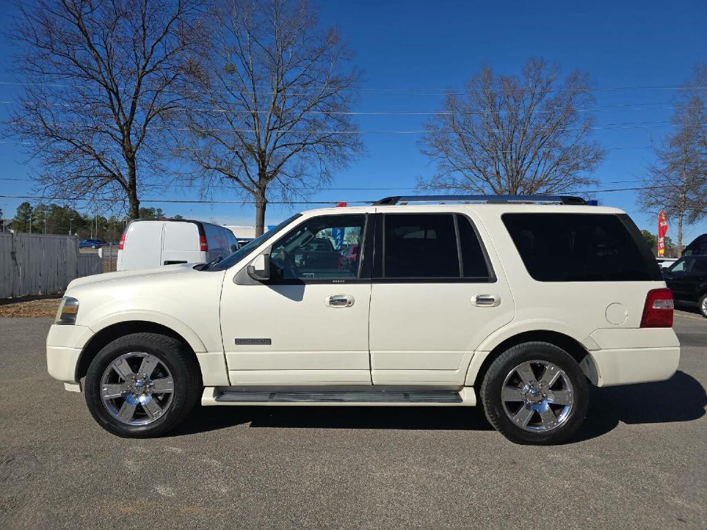 2007 Ford Expedition Image 2