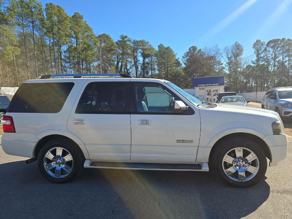 2007 Ford Expedition Image 3