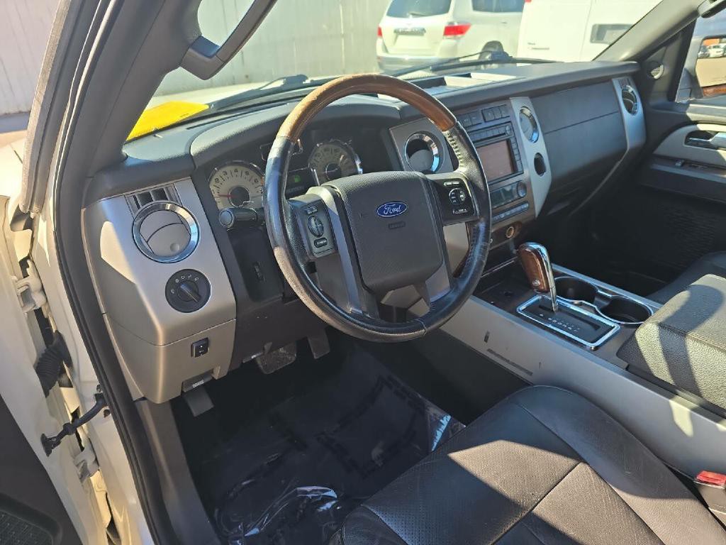 2007 Ford Expedition Image 10
