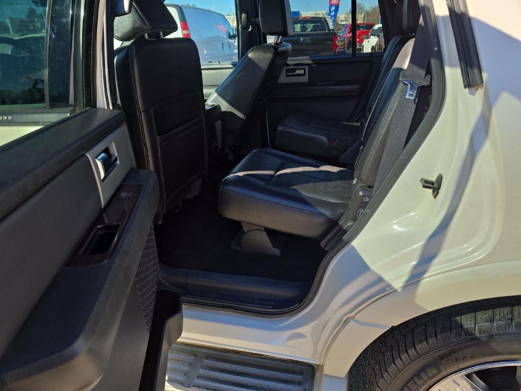 2007 Ford Expedition Image 16