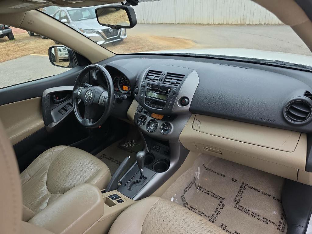 2010 Toyota Rav4 Image 17