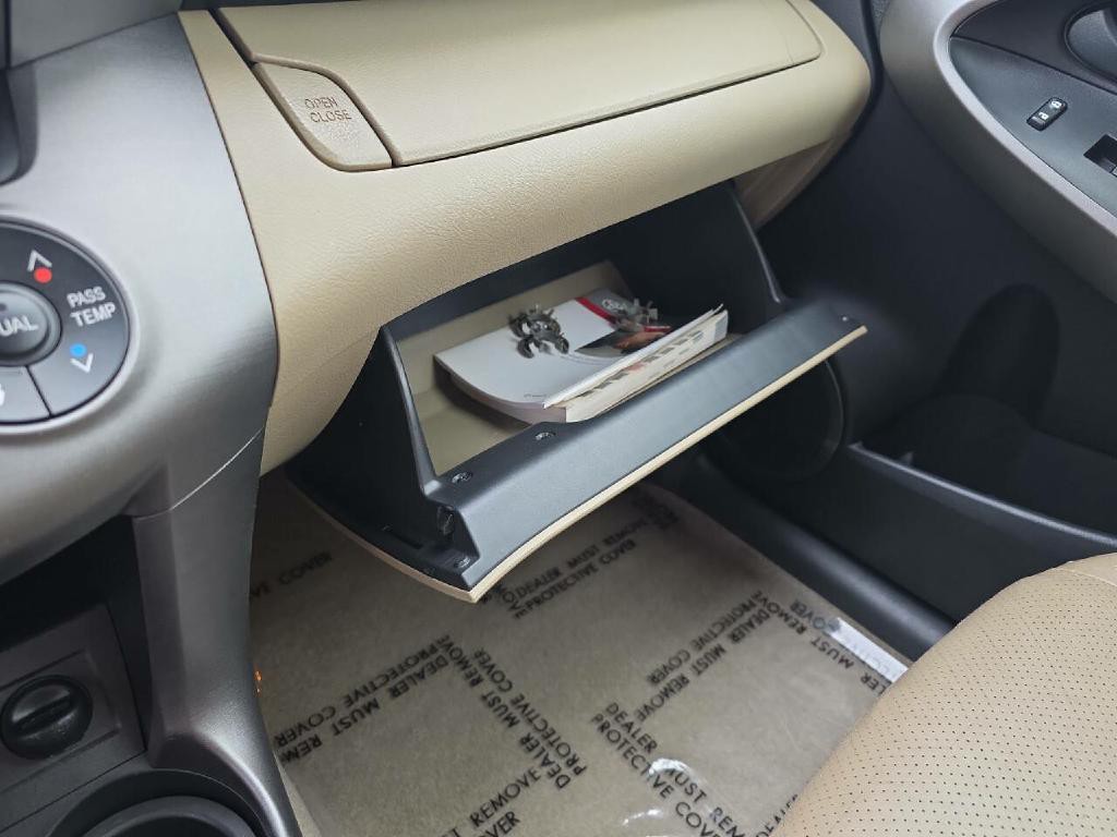 2010 Toyota Rav4 Image 22