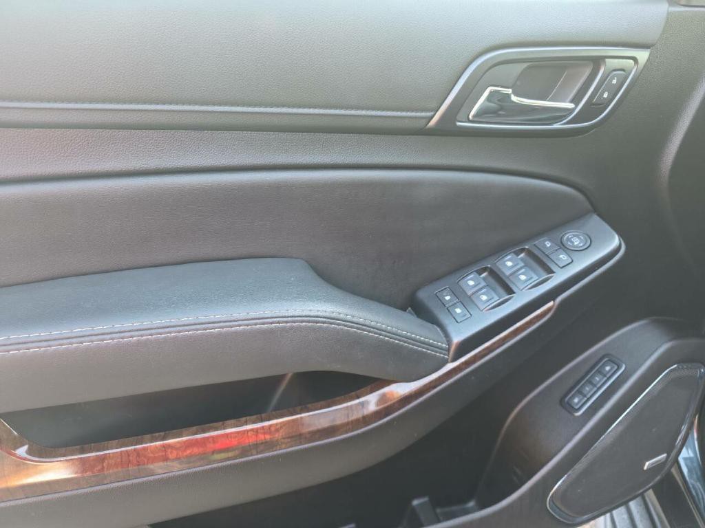 2019 Chevrolet Tahoe Image 12