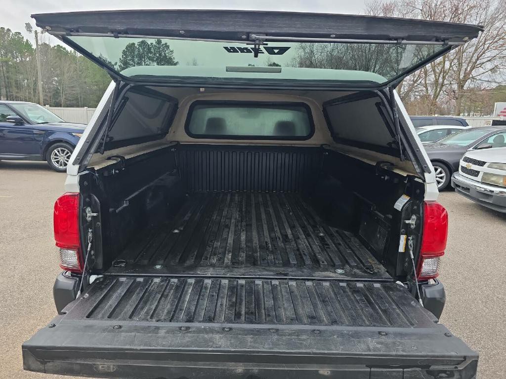 2021 Toyota Tacoma Image 29