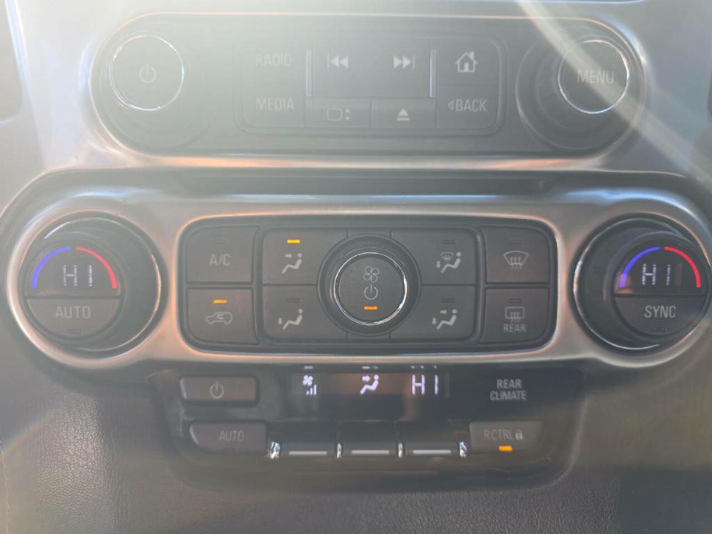 2018 Chevrolet Tahoe Image 16