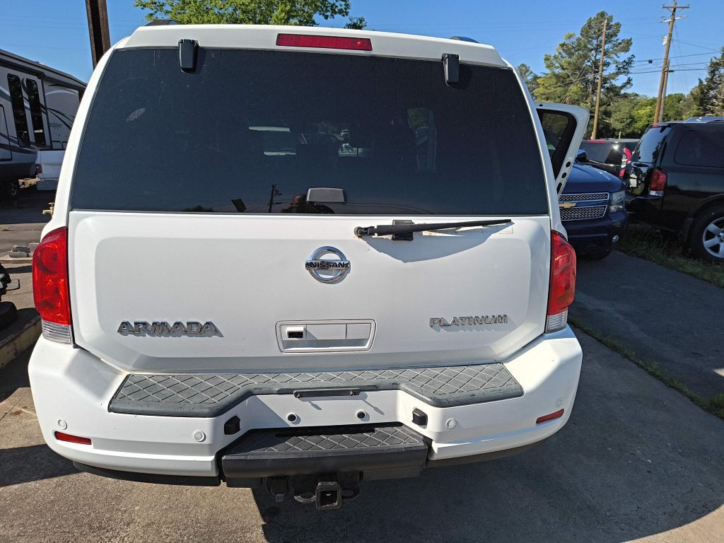 2012 Nissan Armada Image 4