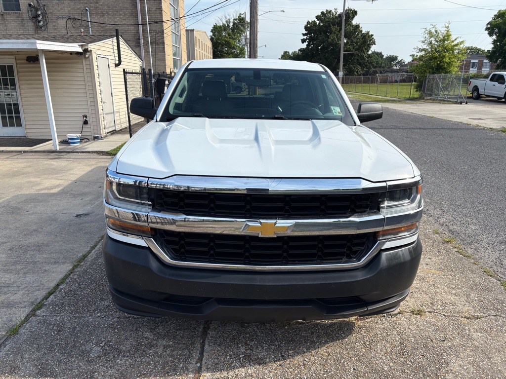 2018 Chevrolet Silverado 1500 Image 3