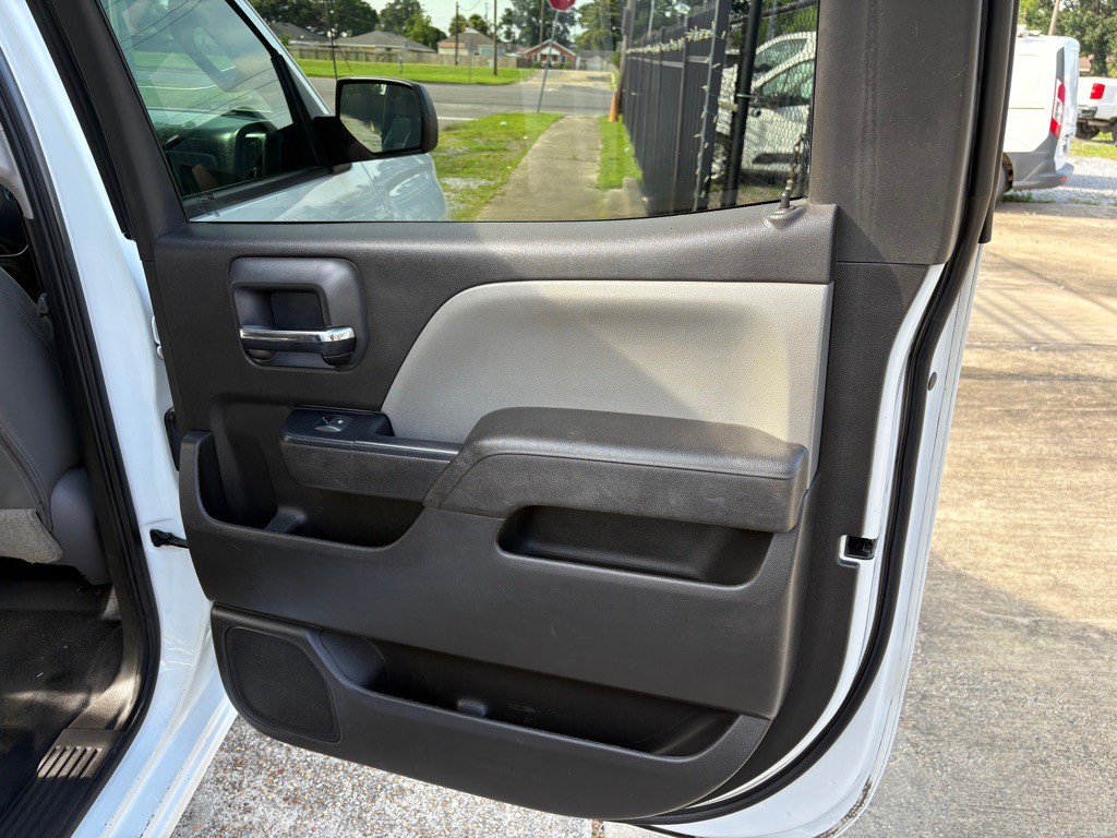 2018 Chevrolet Silverado 1500 Image 13