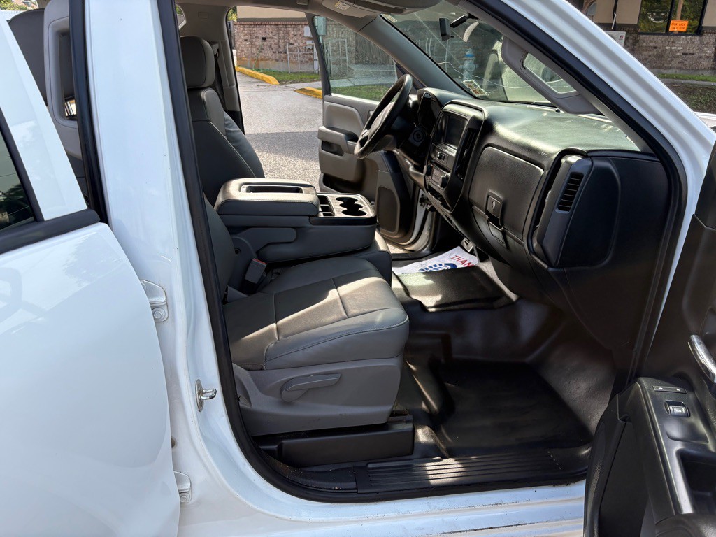 2018 Chevrolet Silverado 1500 Image 16