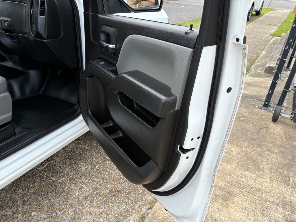 2018 Chevrolet Silverado 1500 Image 15