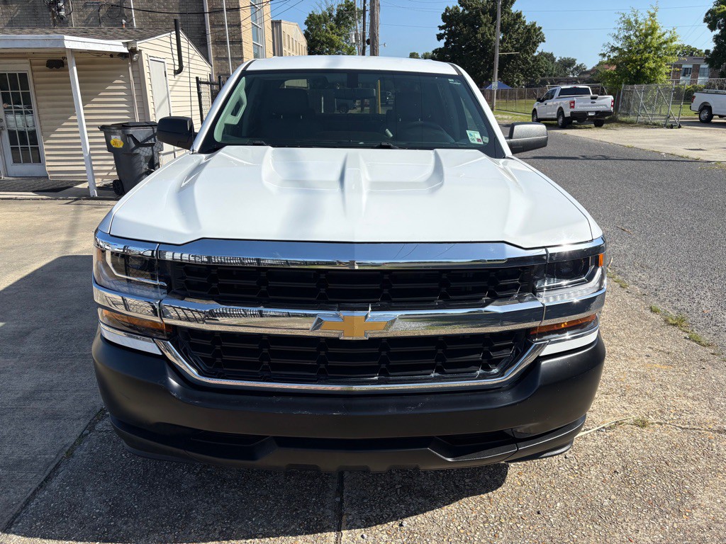 2017 Chevrolet Silverado 1500 Image 3