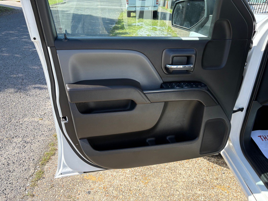 2017 Chevrolet Silverado 1500 Image 9