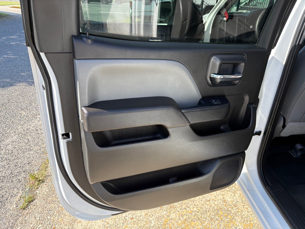 2017 Chevrolet Silverado 1500 Image 11