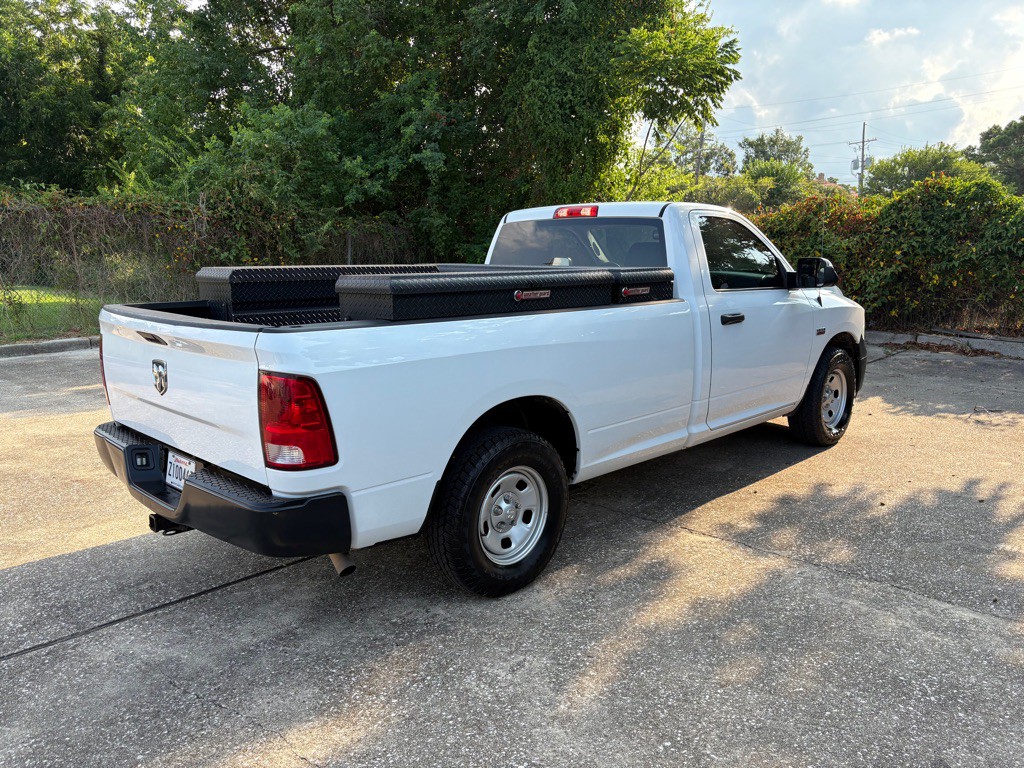 2020 RAM 1500 Image 8