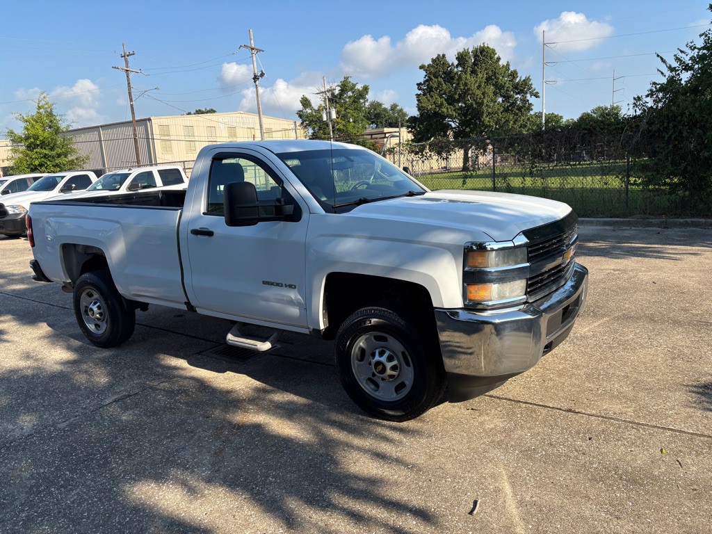2016 Chevrolet Silverado 1500 Image 2