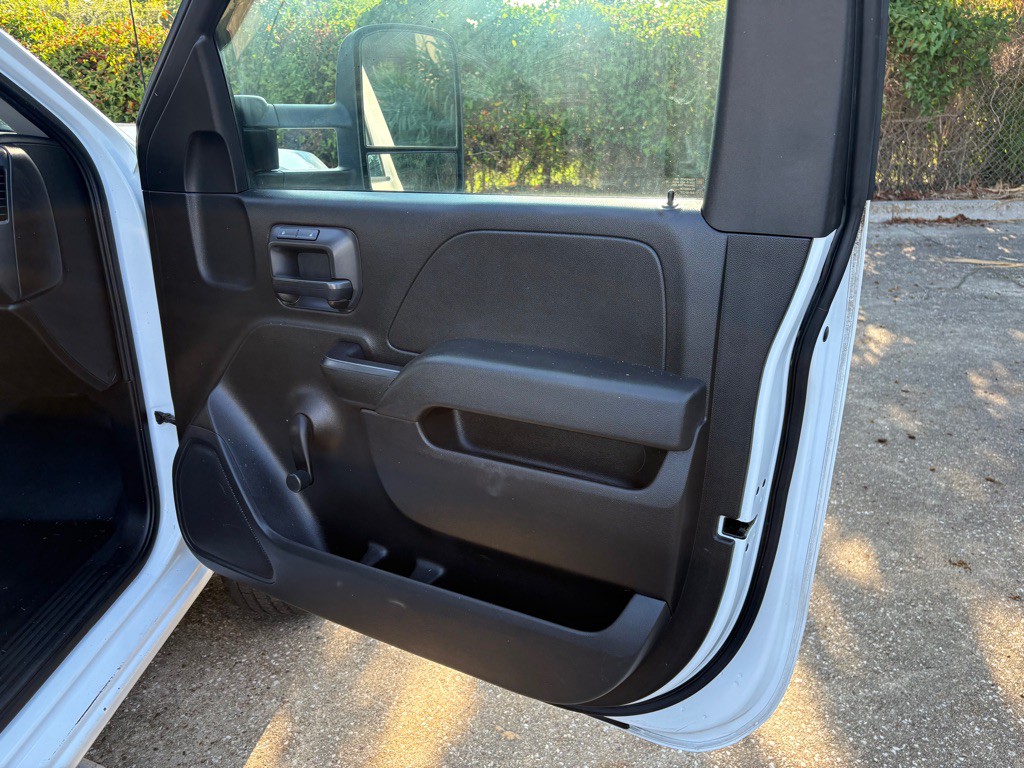 2016 Chevrolet Silverado 1500 Image 11