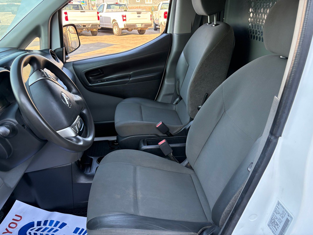 2020 Nissan NV200 Image 10