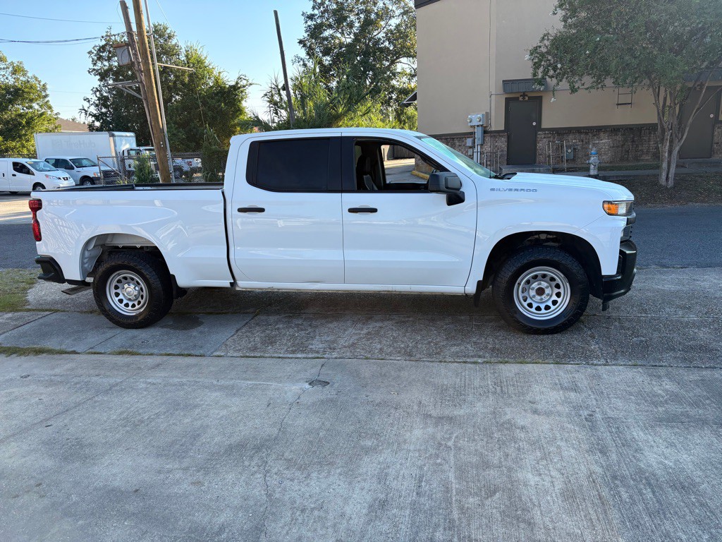 2019 Chevrolet Silverado 1500 Image 1