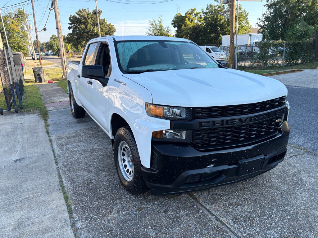 2019 Chevrolet Silverado 1500 Image 2