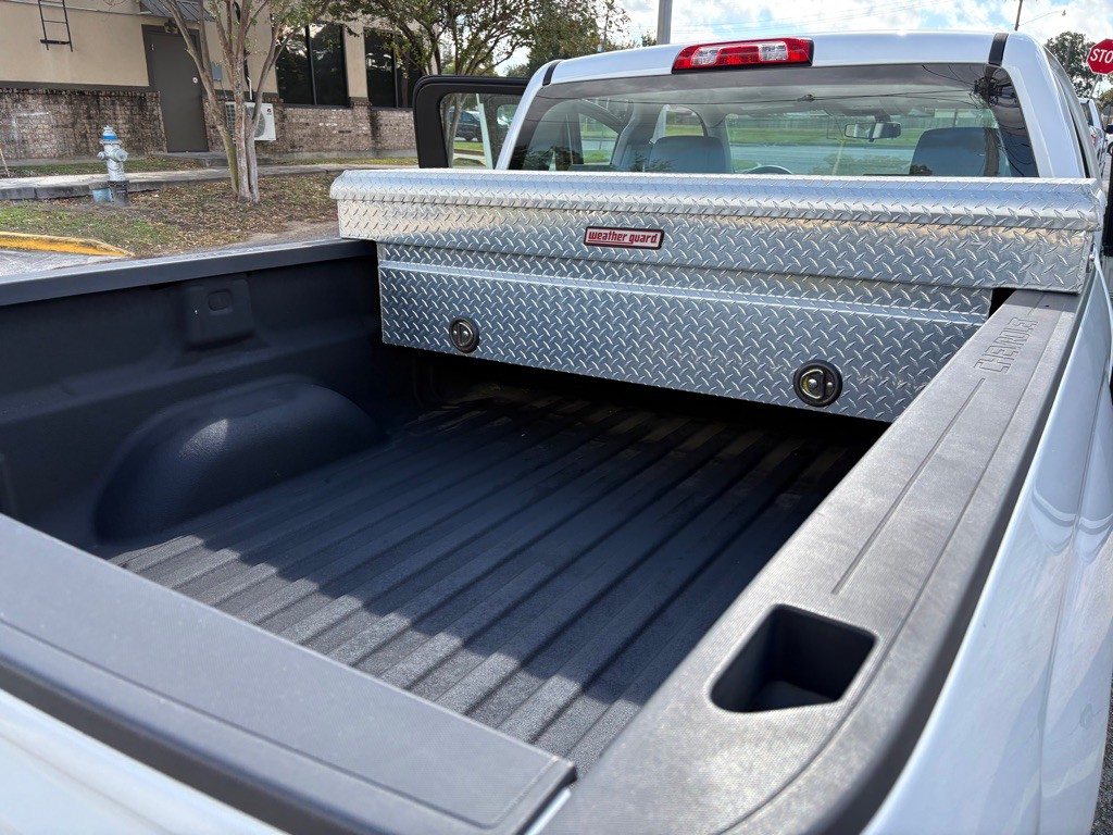 2019 Chevrolet Silverado 1500 Image 17