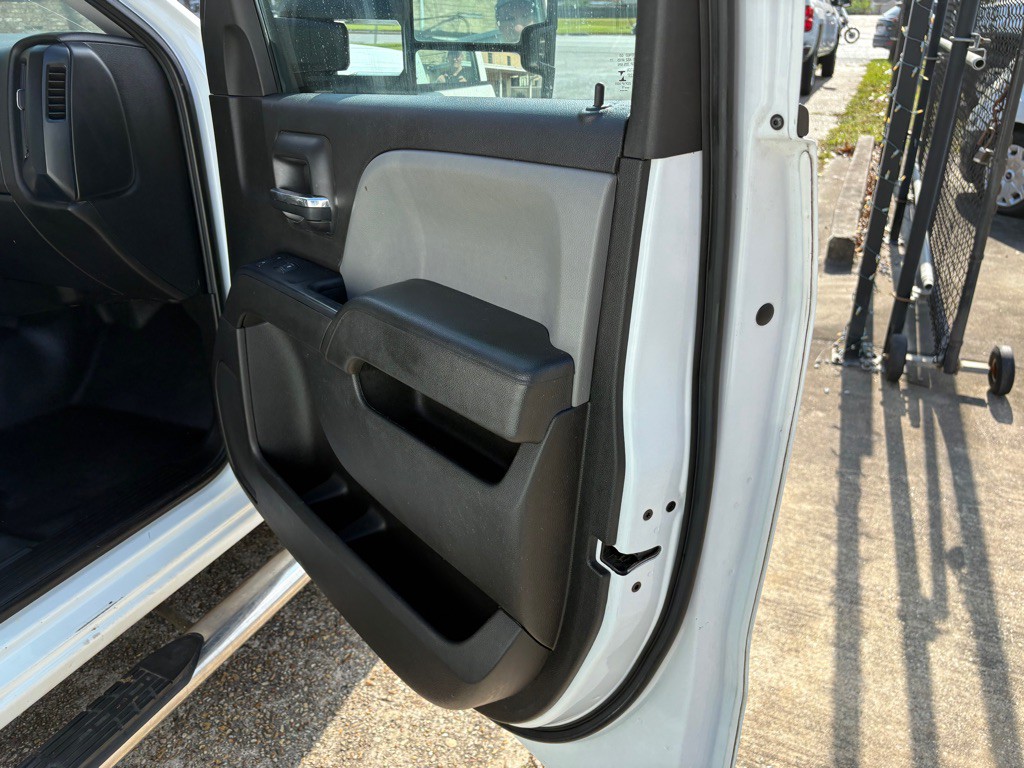 2019 Chevrolet Silverado 1500 Image 15