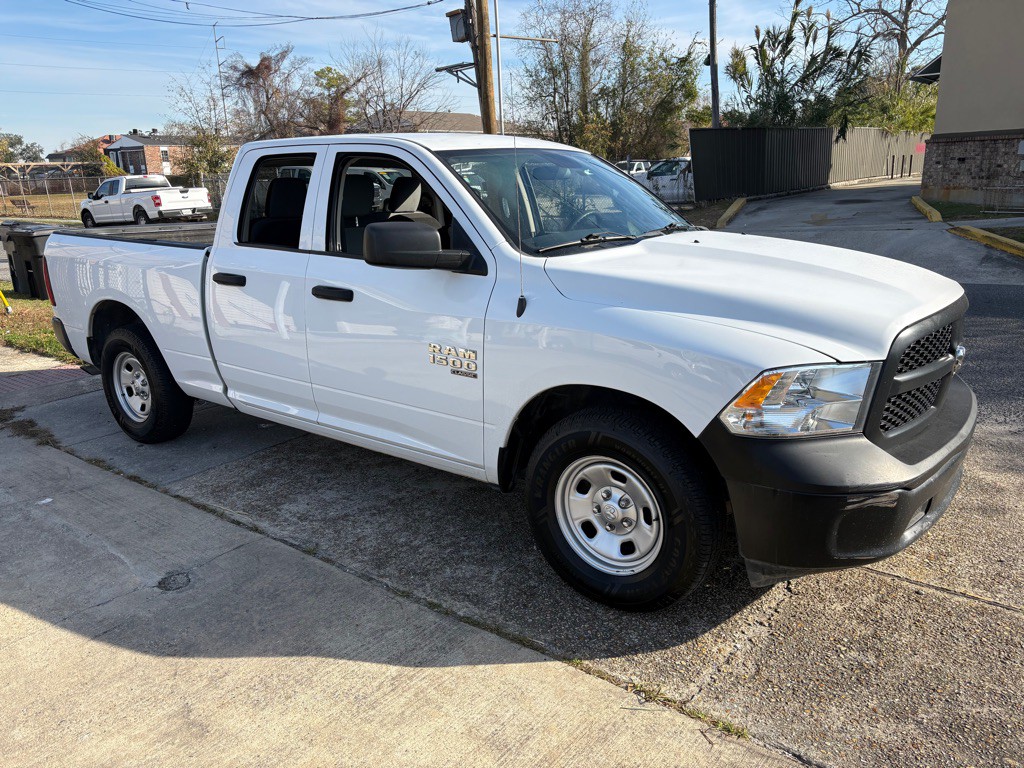 2022 RAM 1500 Image 2