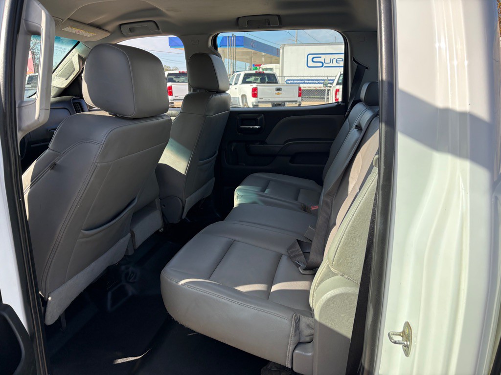 2018 Chevrolet Silverado 1500 Image 12