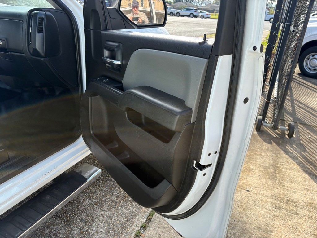 2018 Chevrolet Silverado 1500 Image 15