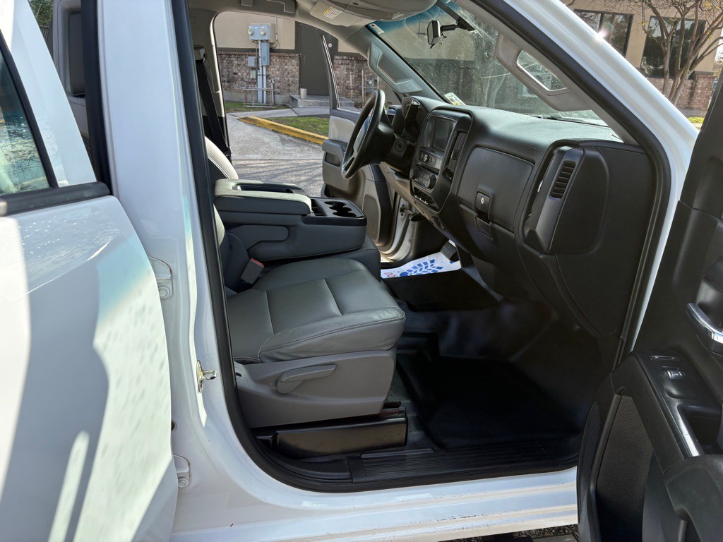 2018 Chevrolet Silverado 1500 Image 16