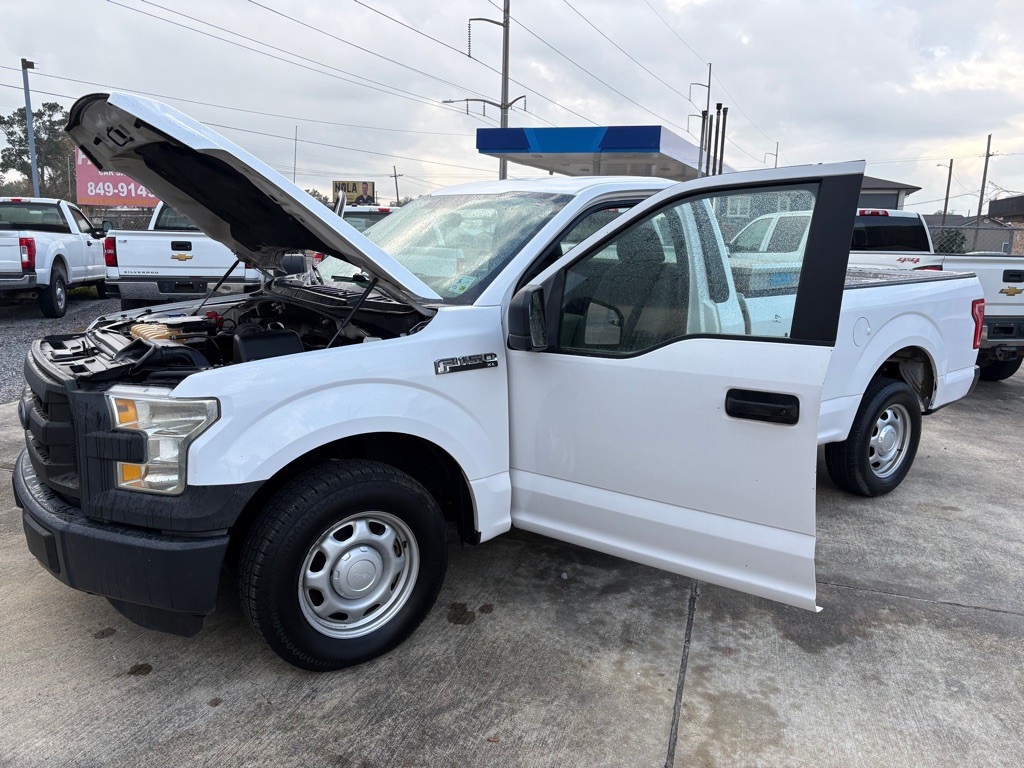 2015 Ford F-150 Image 21