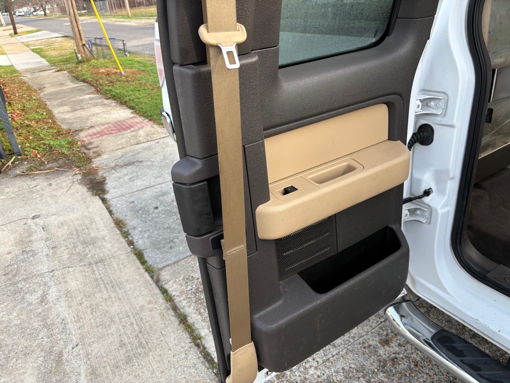 2014 Ford F-150 Image 13